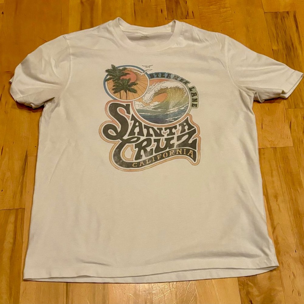"Santa Cruz" Graphic short sleeve Tshirt - Mens S